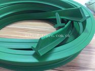 식품 산업을 위한 직업적인 백색/녹색 PVC 클리트 치마 튼튼한 PVC 컨베이어 벨트