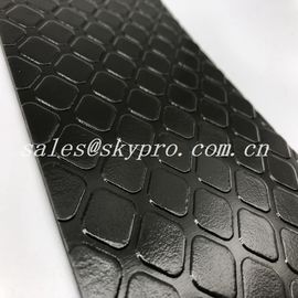 환경 친화적인 공중 지역을 위한 부드럽게 반대로 미끄러짐 PVC 비닐 지면 매트