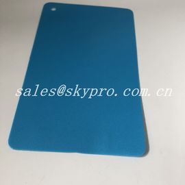 주조된 고무 제품 환경 친화적인 4mm 간격 다채로운 Ixpe 거품 밑받침