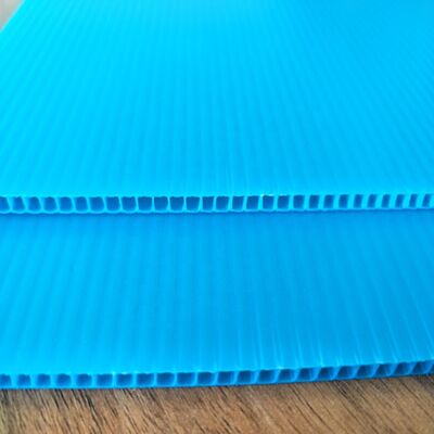 자외선 안정화 불 retardant 반 정적 플라스틱 홀 로프 시트 및 PP corrugated 쌍둥이 플라스틱 시트